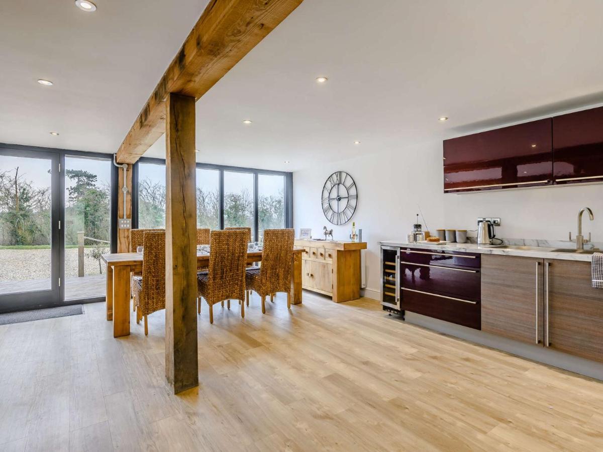 Villa 2 Bed In Woodbridge 81441 Burgh  Esterno foto